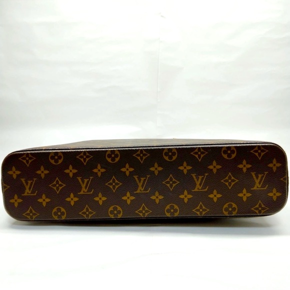 Authentic Louis Vuitton Monogram Luco Tote - Picture 8 of 17